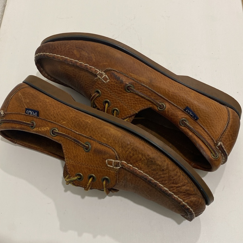 Polo Ralph Lauren
Bienne Tumbled Leather Boat Shoes |Size 8D - Picture 12 of 14